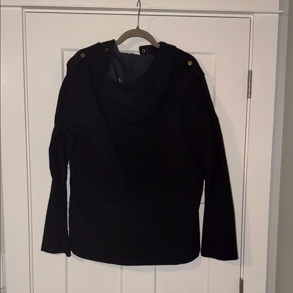 Eden Society Stylish Black Utility Jacket with Gold Accents - Picture 3 of 4